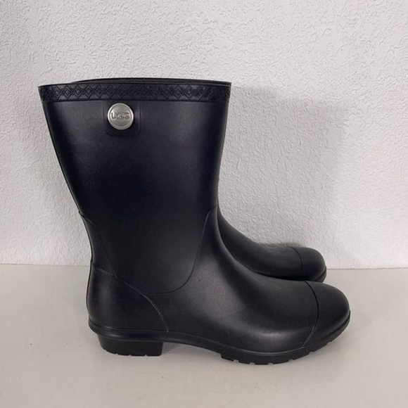 UGG Black Rubber Mid Calf Pull On Rain - Picture 4 of 8